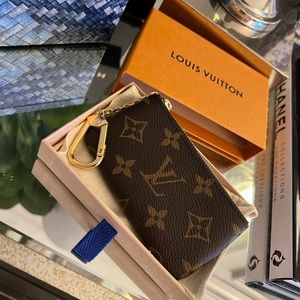 Brand New Louis Vuitton Key Pouch